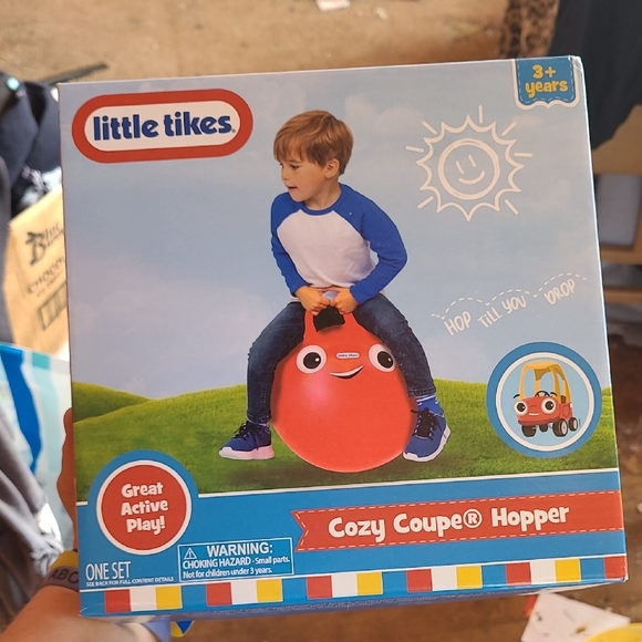 Little Tikes Cozy Coupe Hopper - Red - Picture 1 of 3